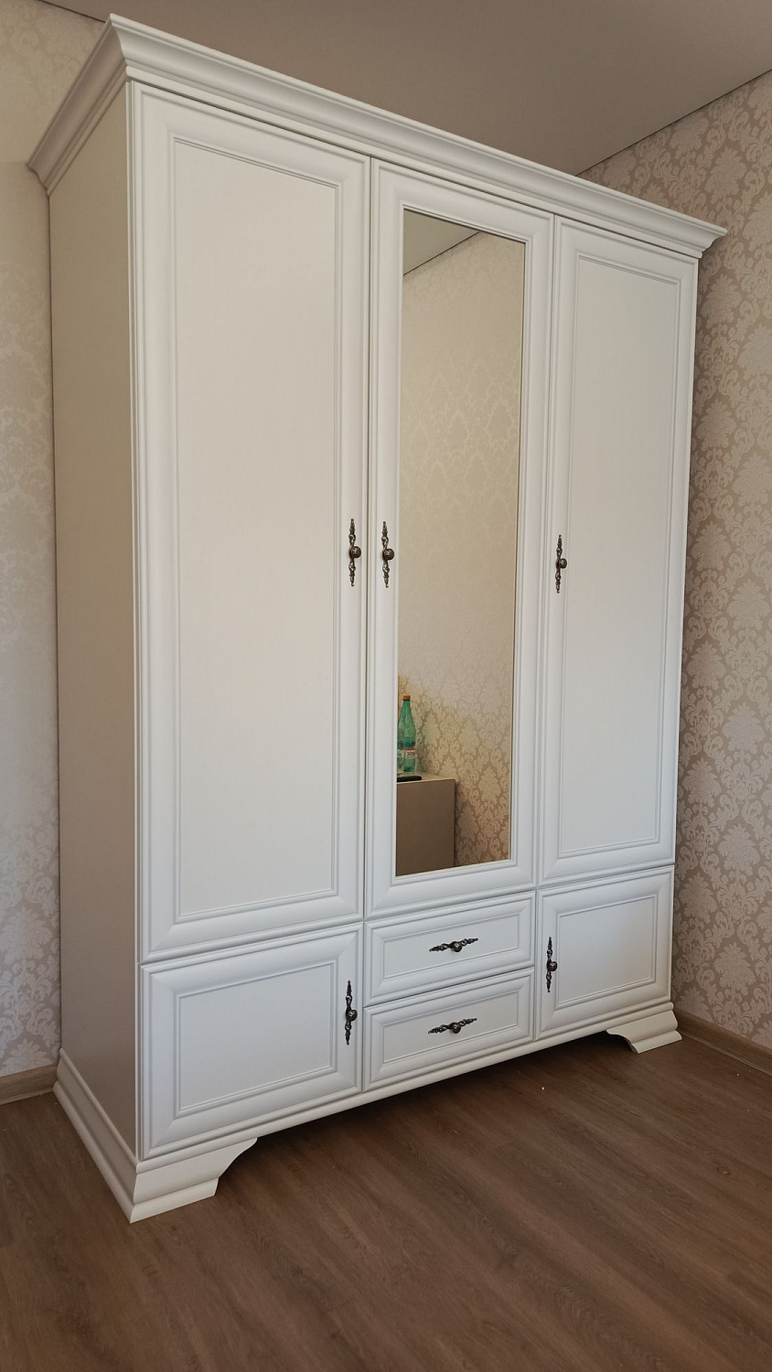 Кентаки шкаф угловой SZFN2D (Белый)