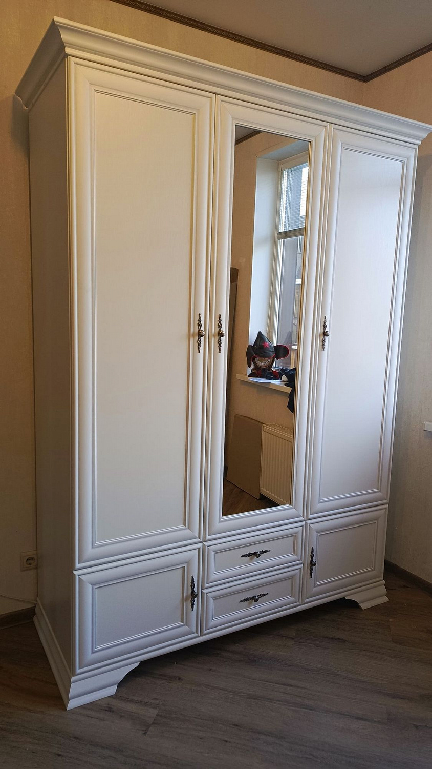 Кентаки шкаф угловой SZFN2D (Белый)